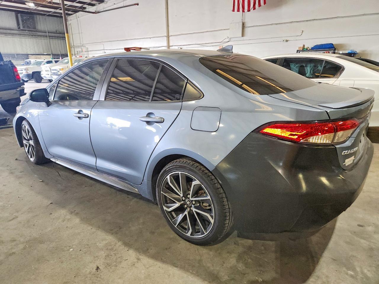 2022 Toyota Corolla Se - Image 2