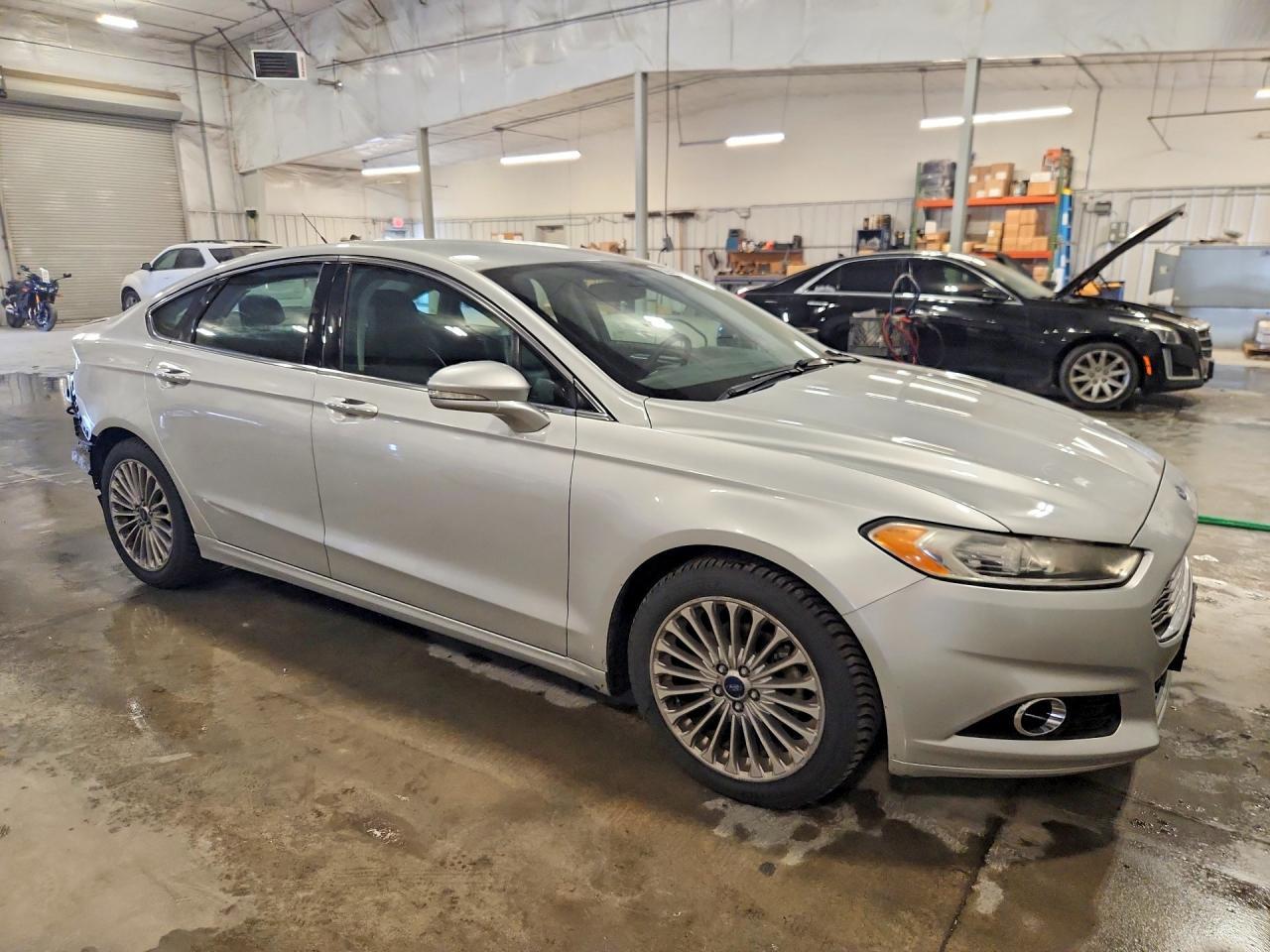 2016 Ford Fusion Titanium - Фото 4
