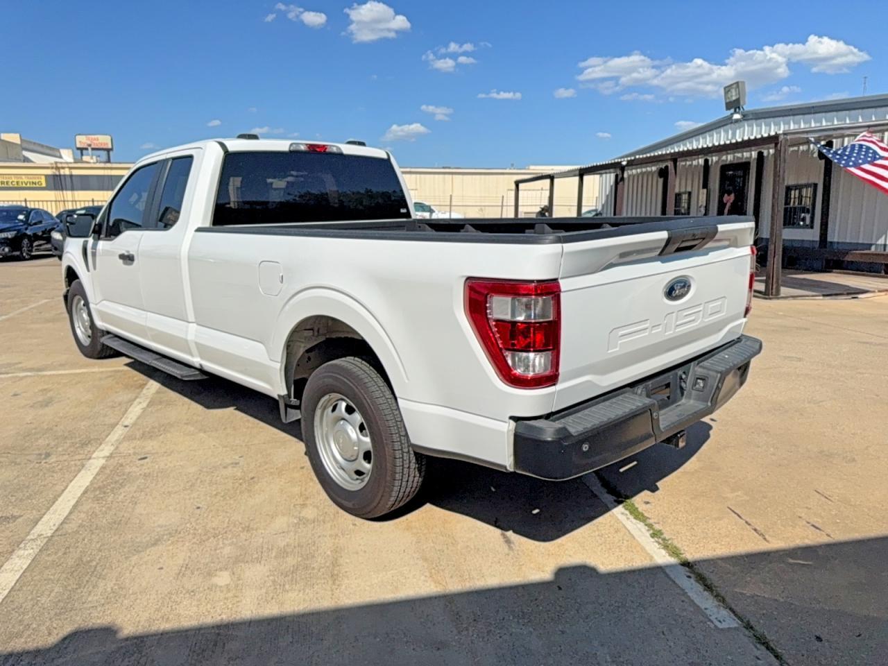 2022 Ford F150 Super Cab - Image 3