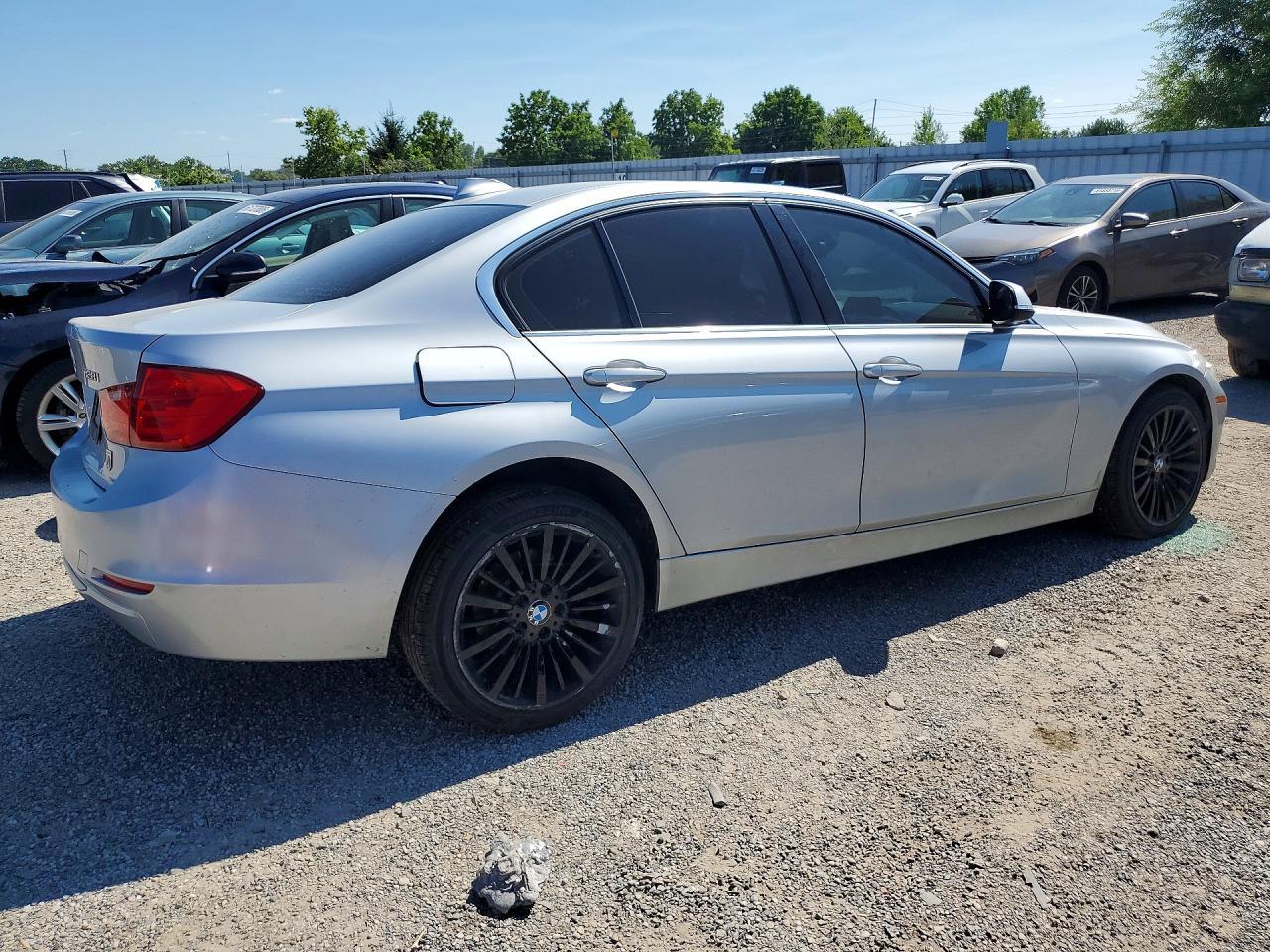 2013 BMW 328 Xi - Фото 3