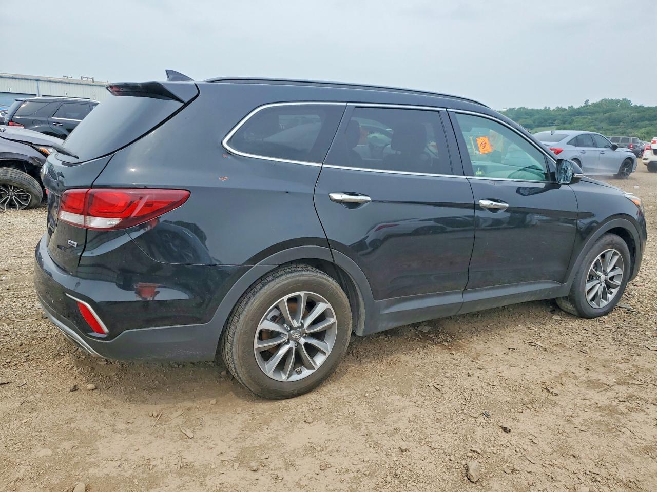 2018 Hyundai Santa Fe Se - Фото 3