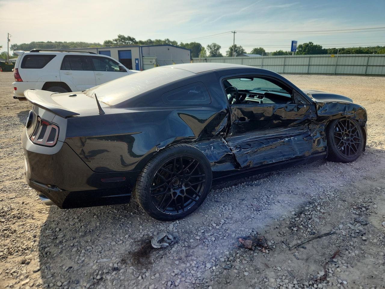 2013 Ford Mustang Gt - Фото 3