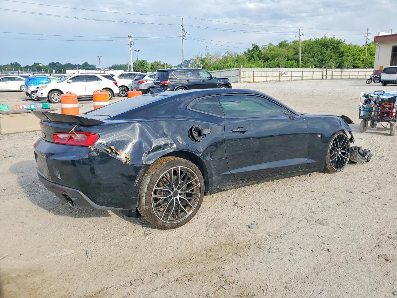 2018 Chevrolet Camaro Lt - Фото 3