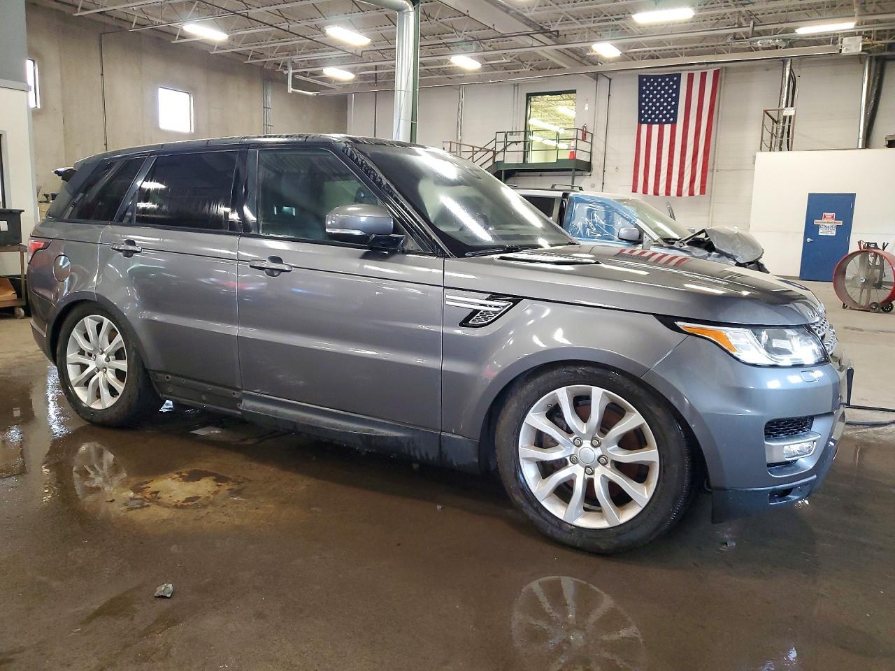 2017 Land Rover Range Rover Sport Hse - Image 4