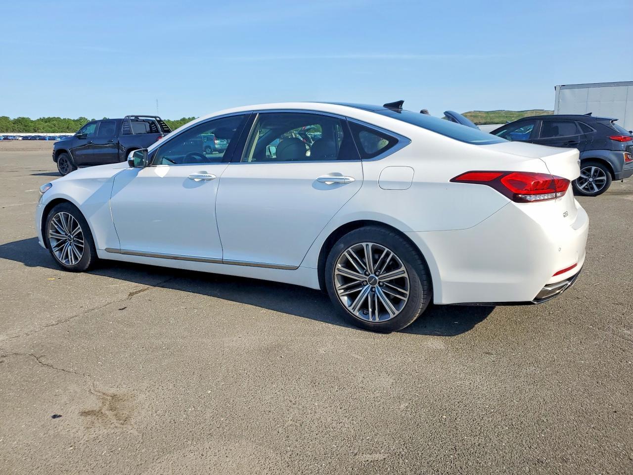 2018 Genesis G80 3.8 - Фото 2