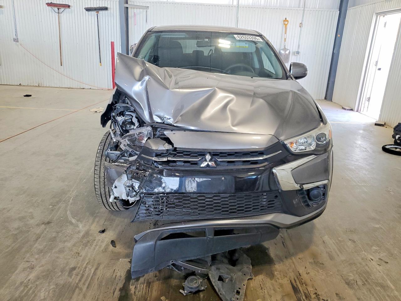 2019 Mitsubishi Outlander Sport Es - Image 5