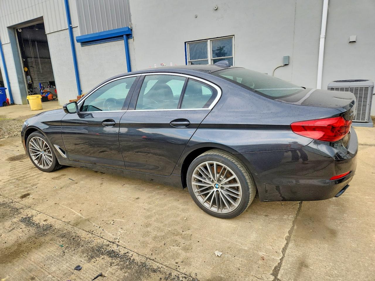 2020 BMW 540 Xi - Фото 2