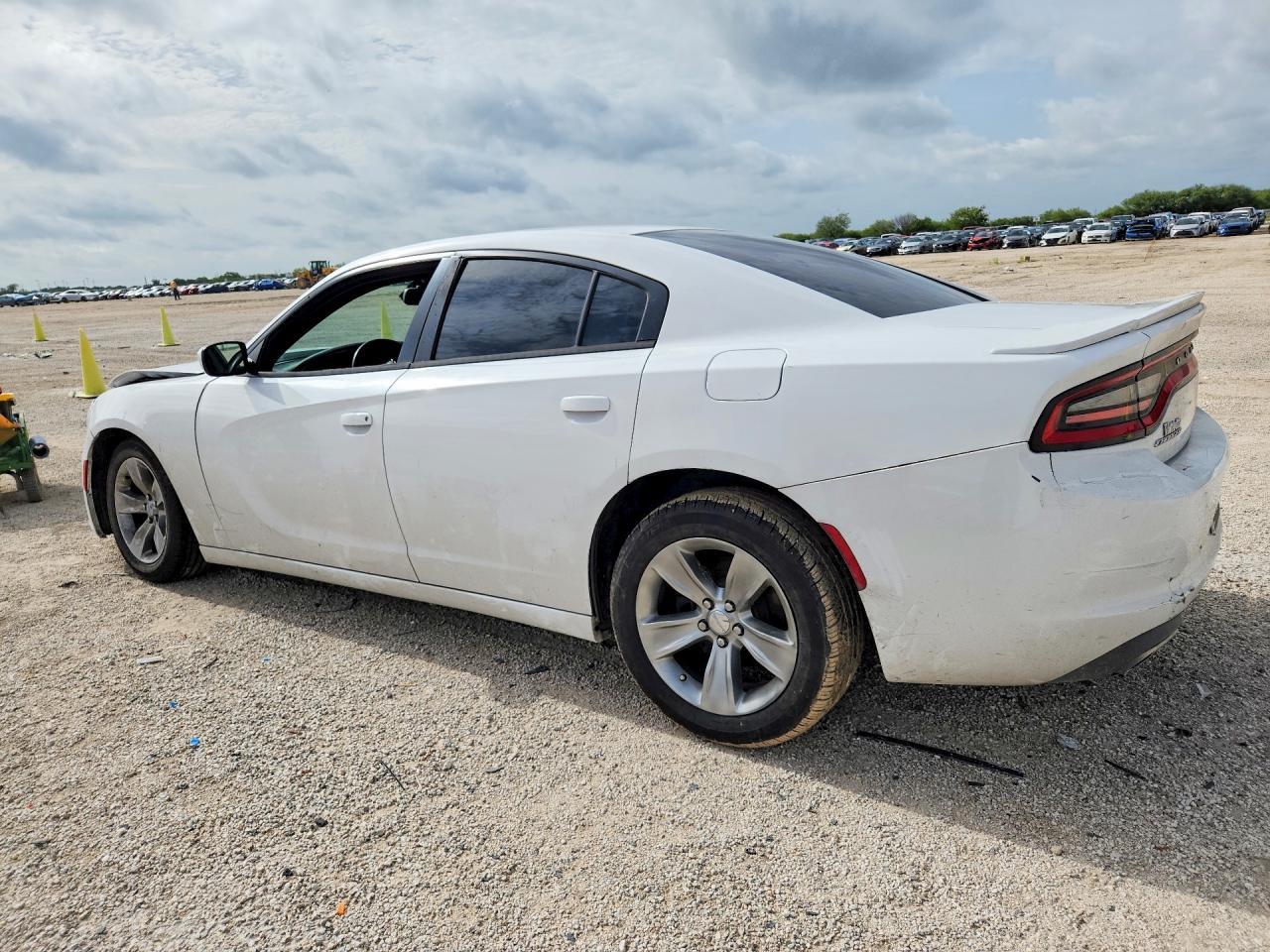 2015 Dodge Charger Se - Фото 2