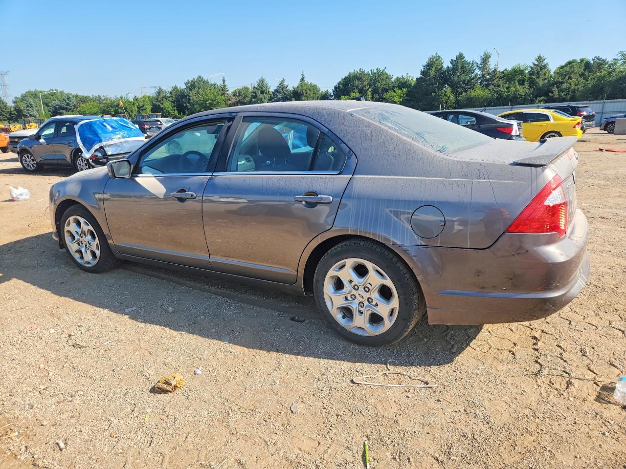 2010 Ford Fusion Se - Фото 2