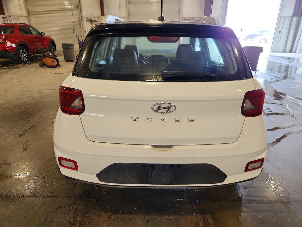 2025 Hyundai Venue Limited - Image 6