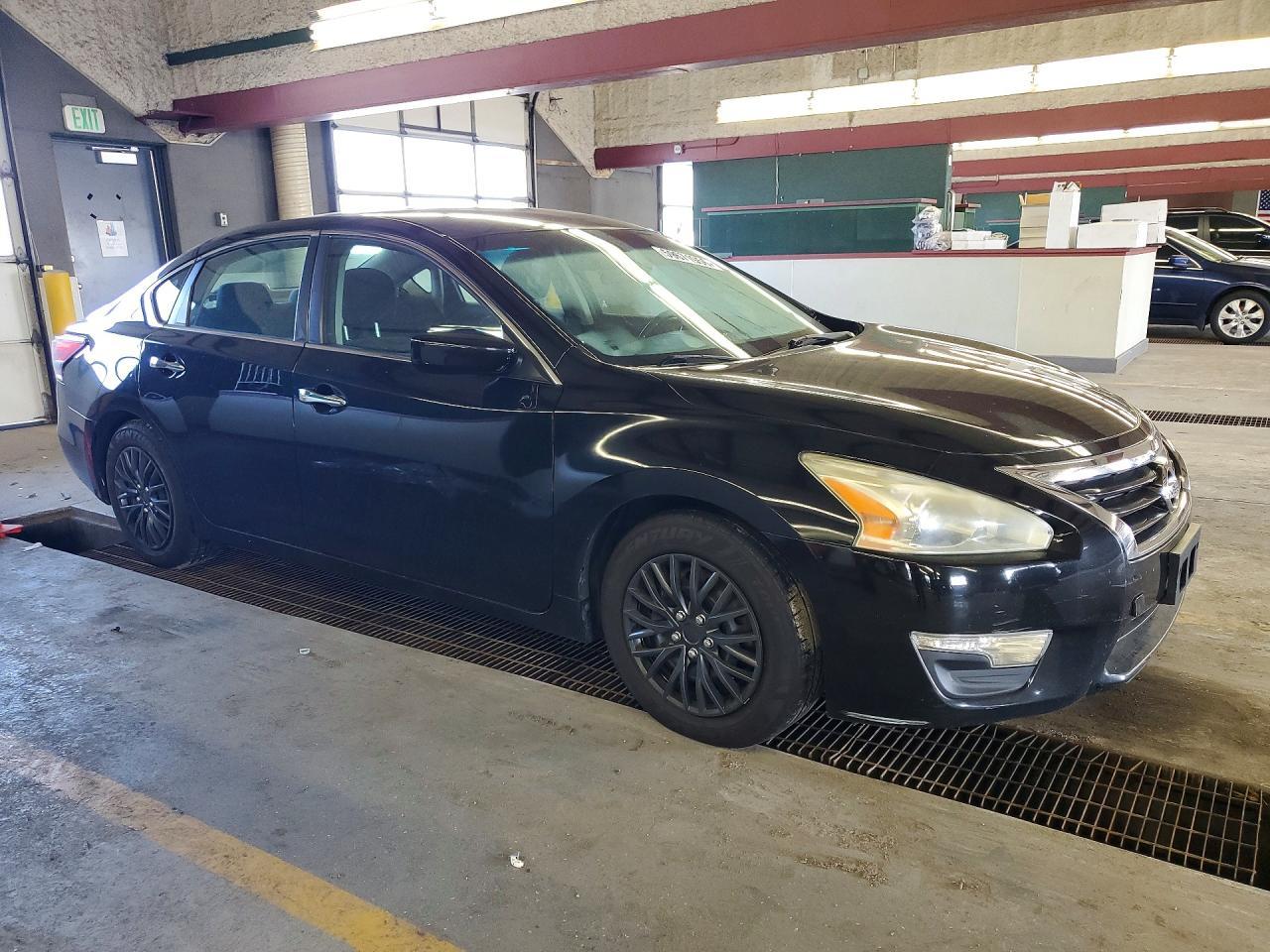2014 Nissan Altima 2.5 - Фото 4