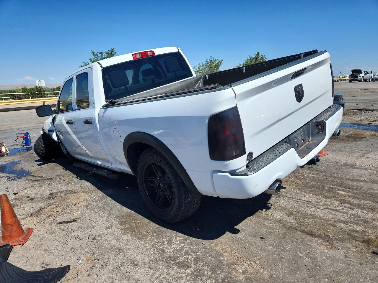 2017 Ram 1500 St - Фото 2