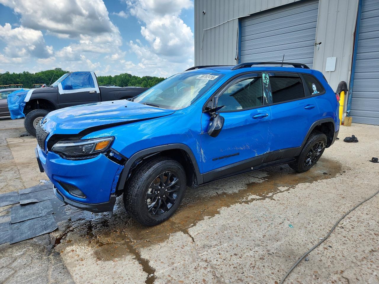 2023 Jeep Cherokee Altitude Lux