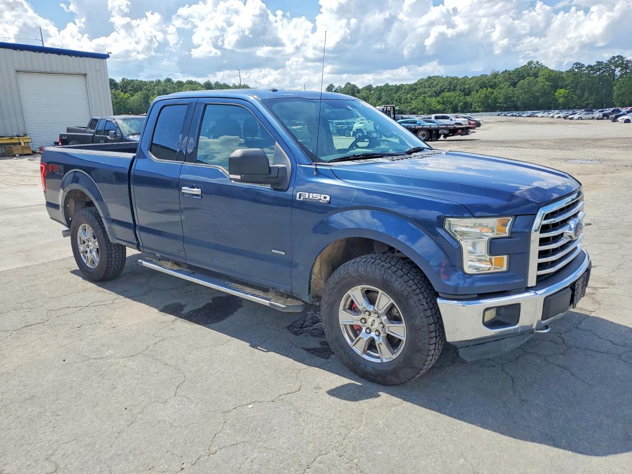 2015 Ford F150 Super Cab - Image 4