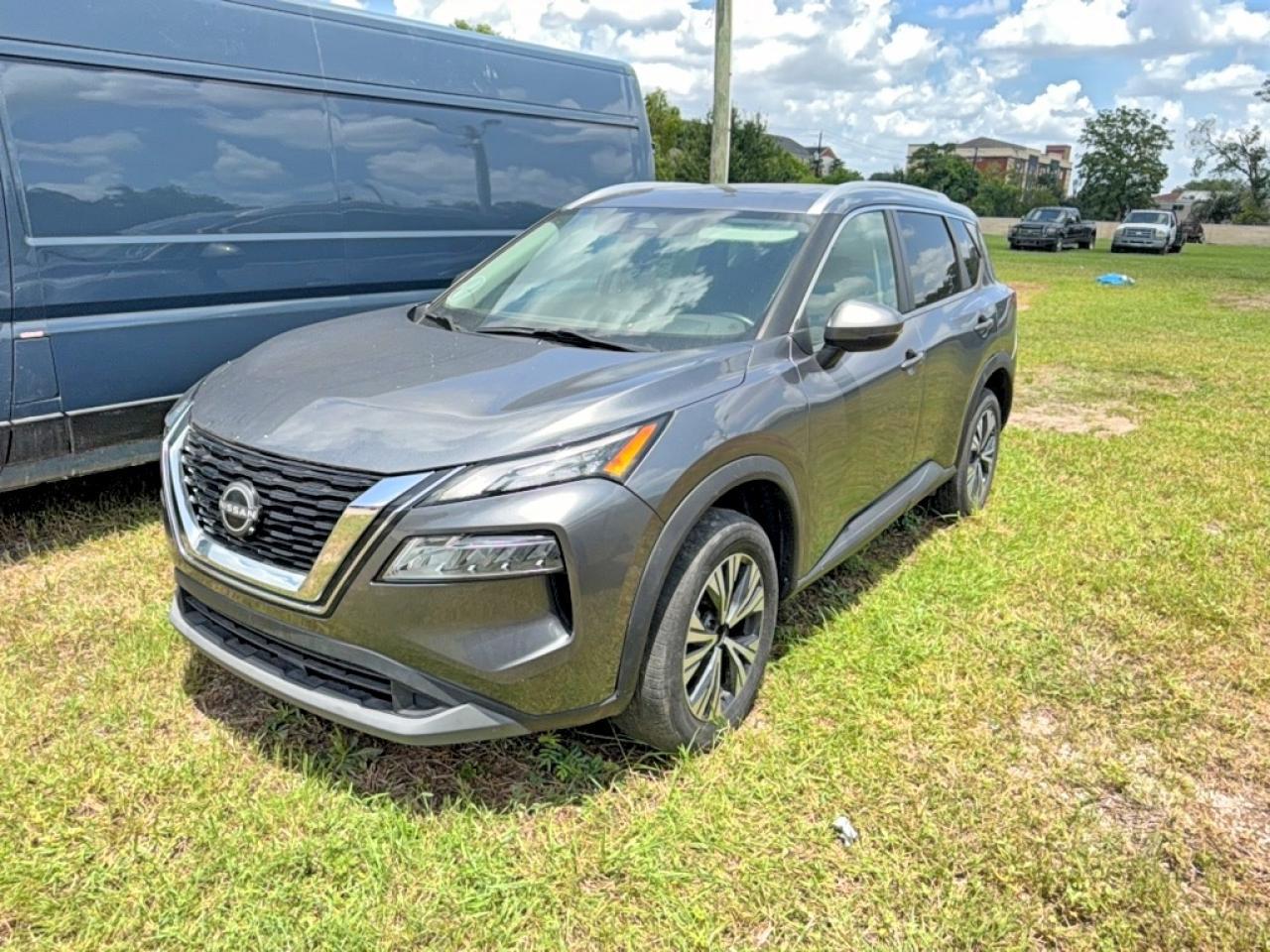 2022 Nissan Rogue Sv - Фото 2