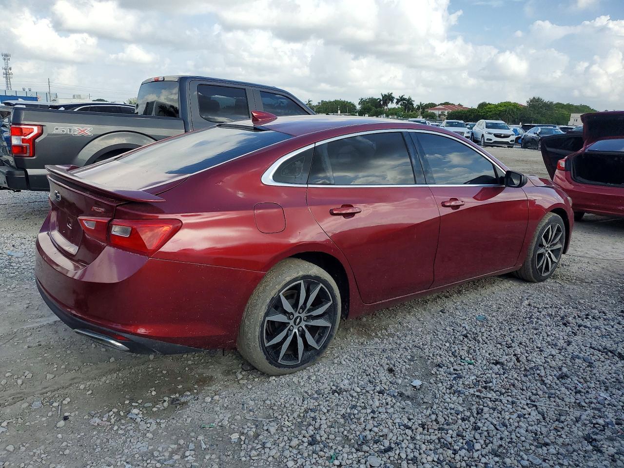 2020 Chevrolet Malibu Rs - Image 3