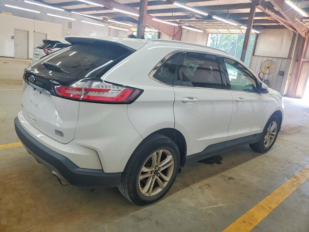 2019 Ford Edge Sel - Image 3