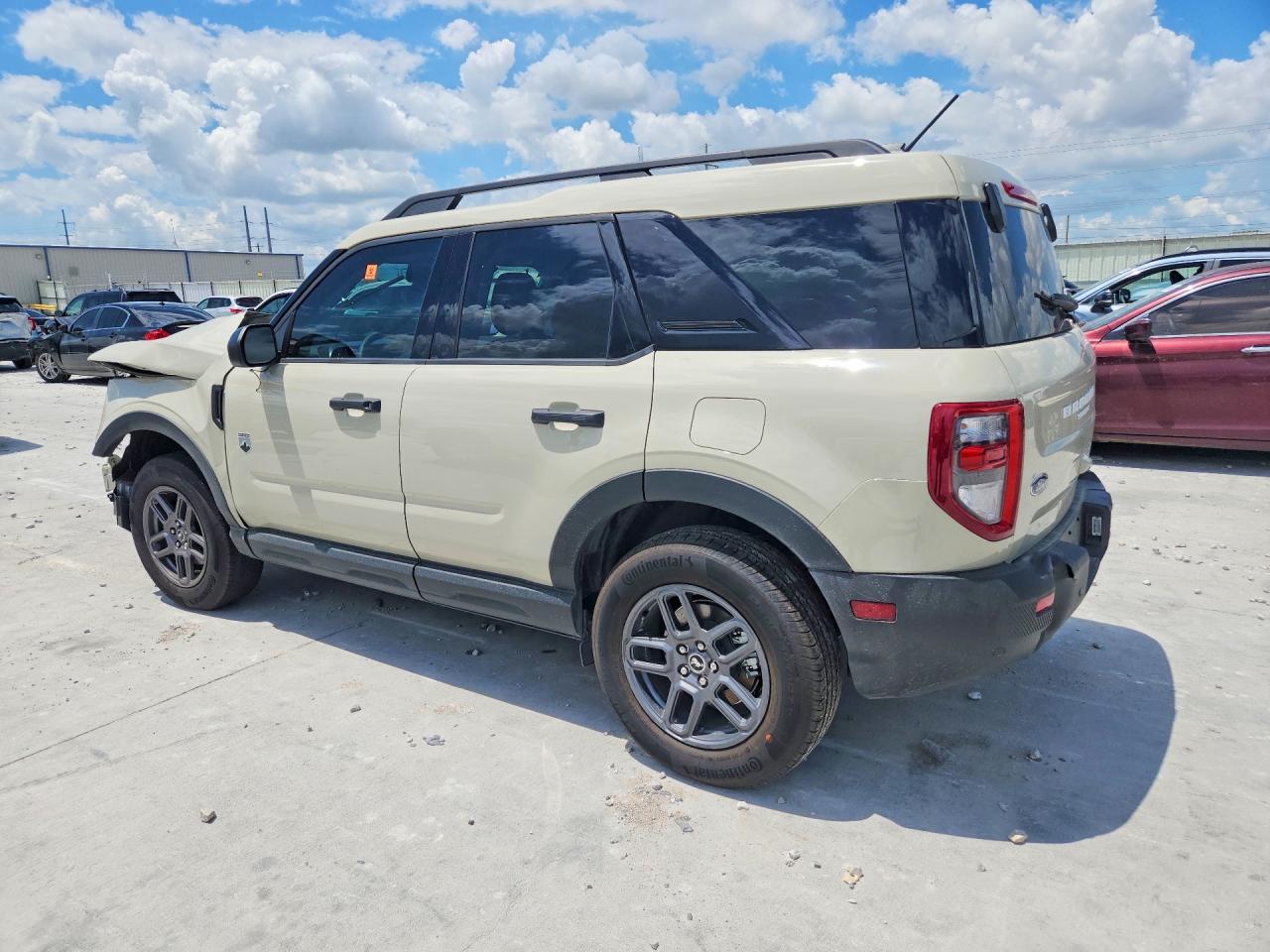 2025 Ford Bronco Sport Big Bend - Image 2