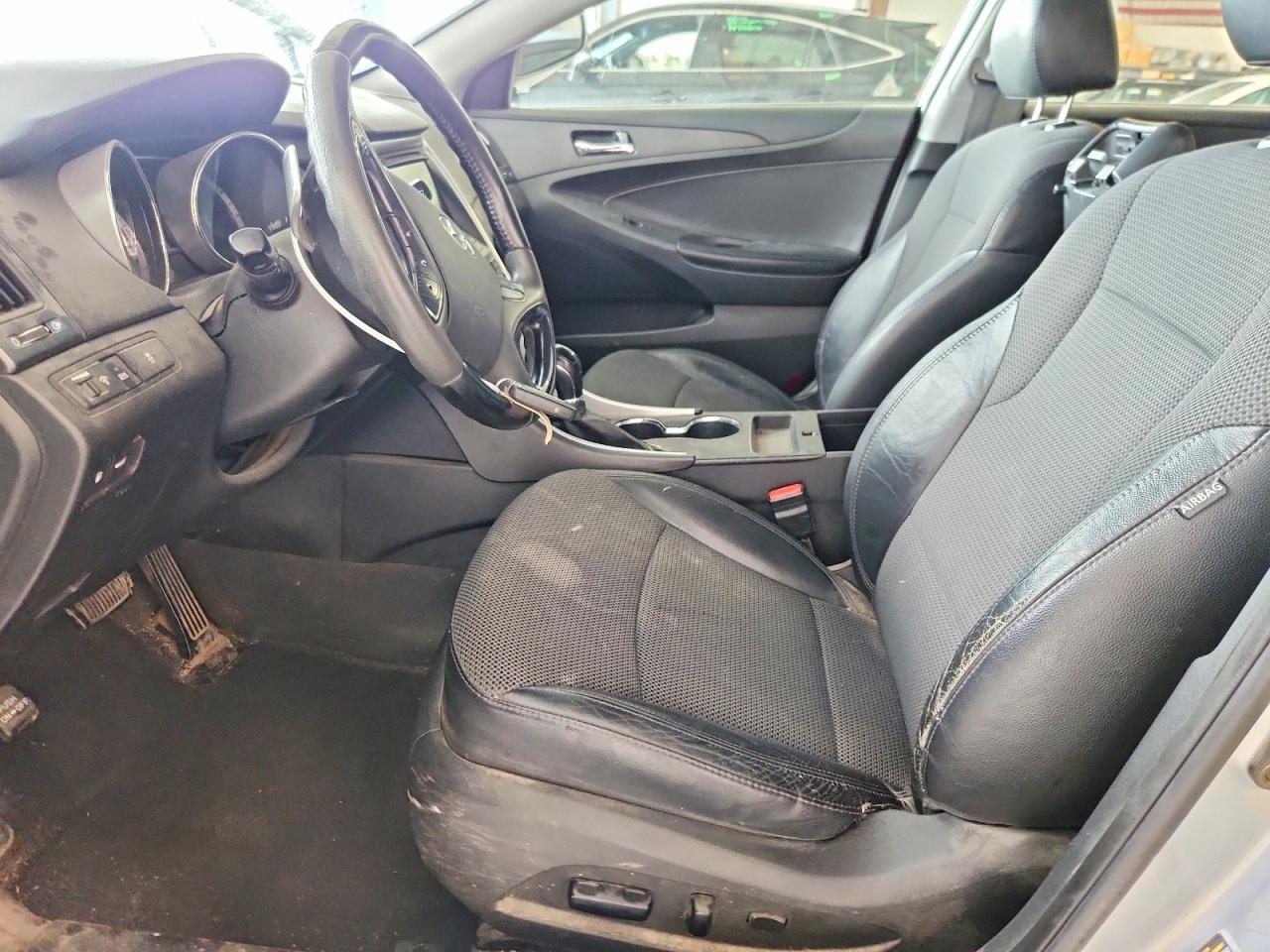2012 Hyundai Sonata Se - Image 7