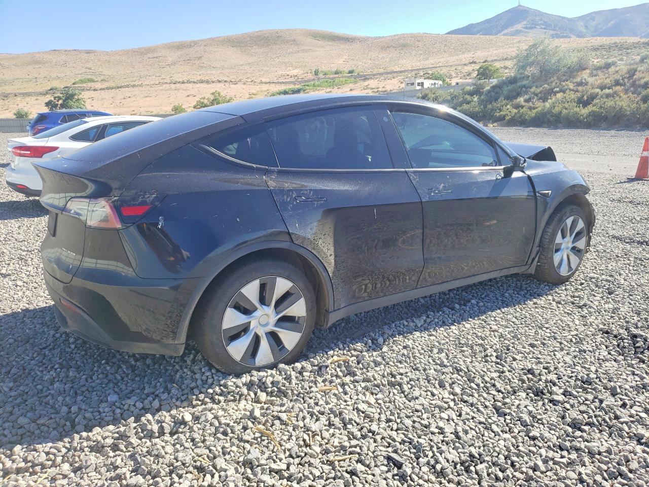 2021 Tesla Model Y - Image 3