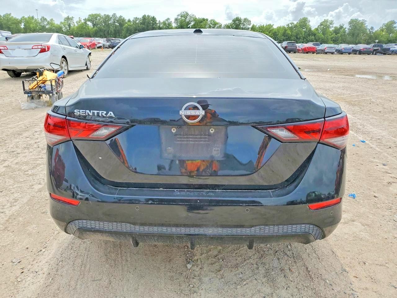2023 Nissan Sentra Sv - Image 6