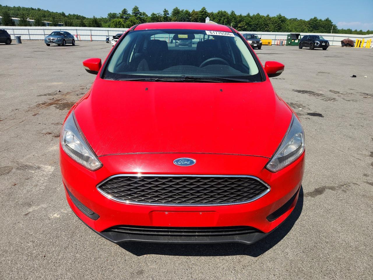 2017 Ford Focus Se - Image 5
