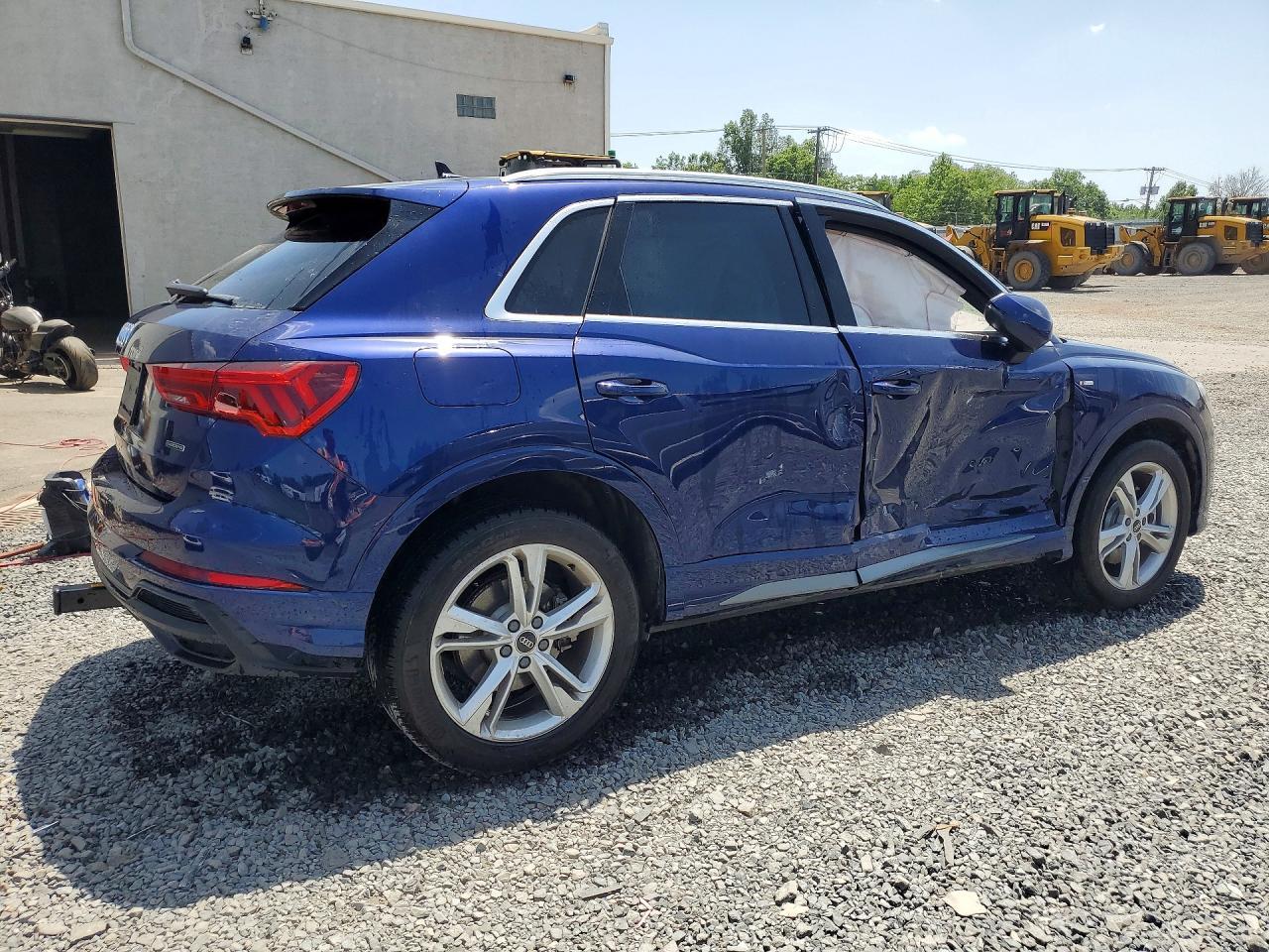 2023 Audi Q3 Premium Plus S Line 45 - Фото 3