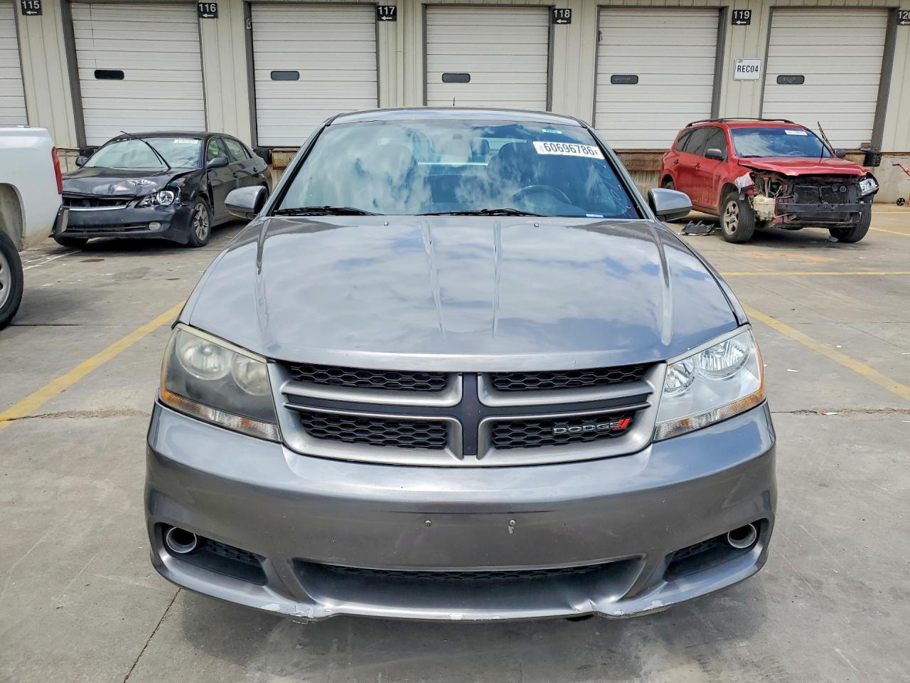 2013 Dodge Avenger Sxt - Image 5
