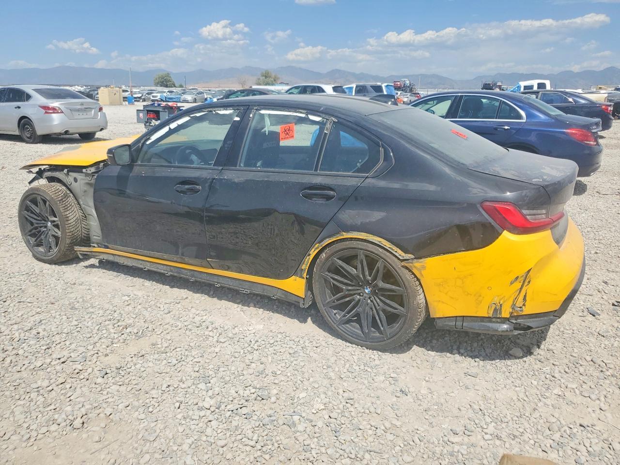 2022 BMW M3 Competition - Фото 2