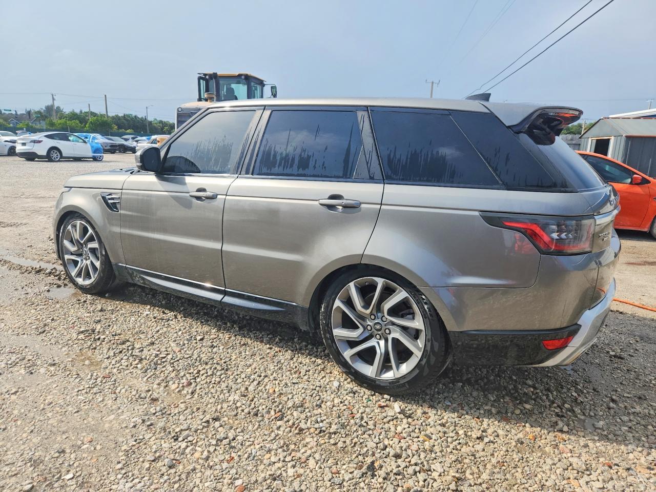 2019 Land Rover Range Rover Sport Hse - Image 2