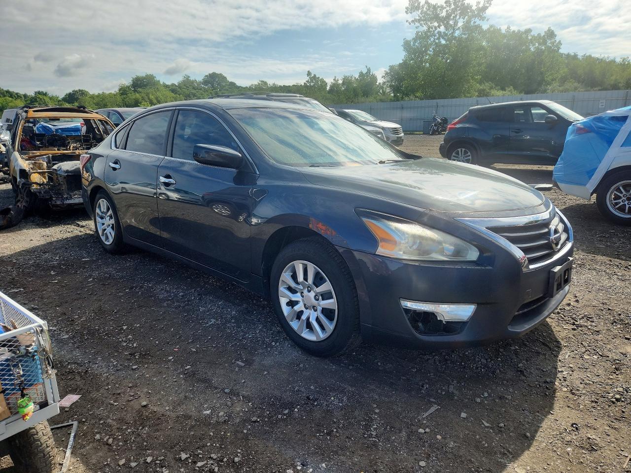 2013 Nissan Altima 2.5 - Фото 4