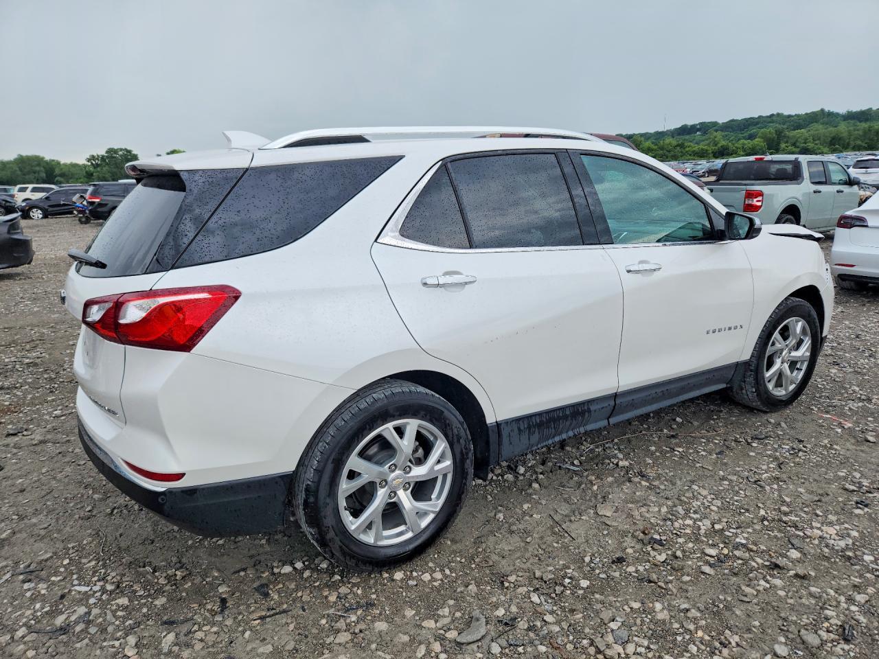 2020 Chevrolet Equinox Premier - Фото 3