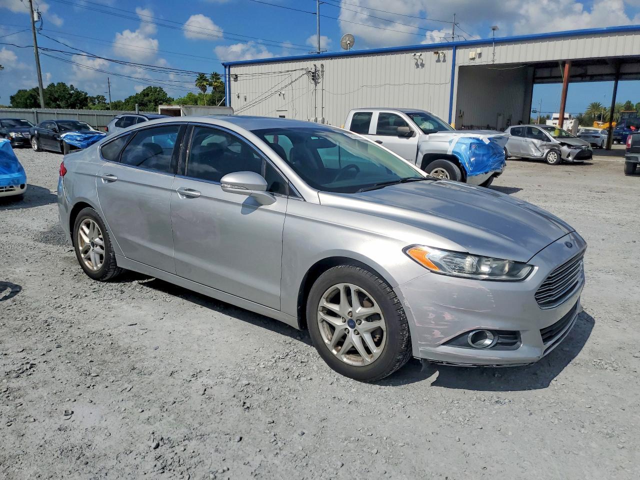 2014 Ford Fusion Se - Image 4