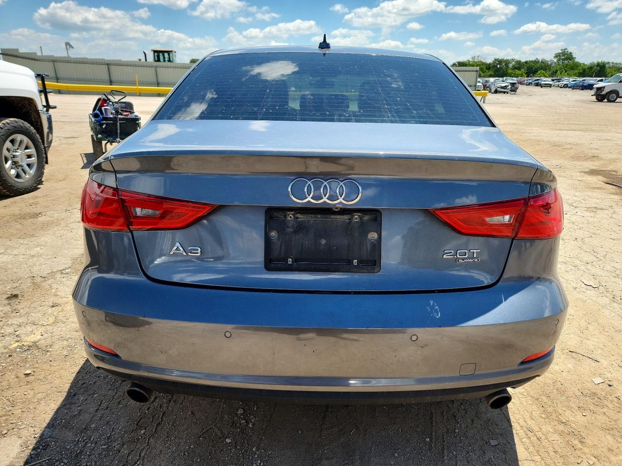 2016 Audi A3 Premium - Фото 6