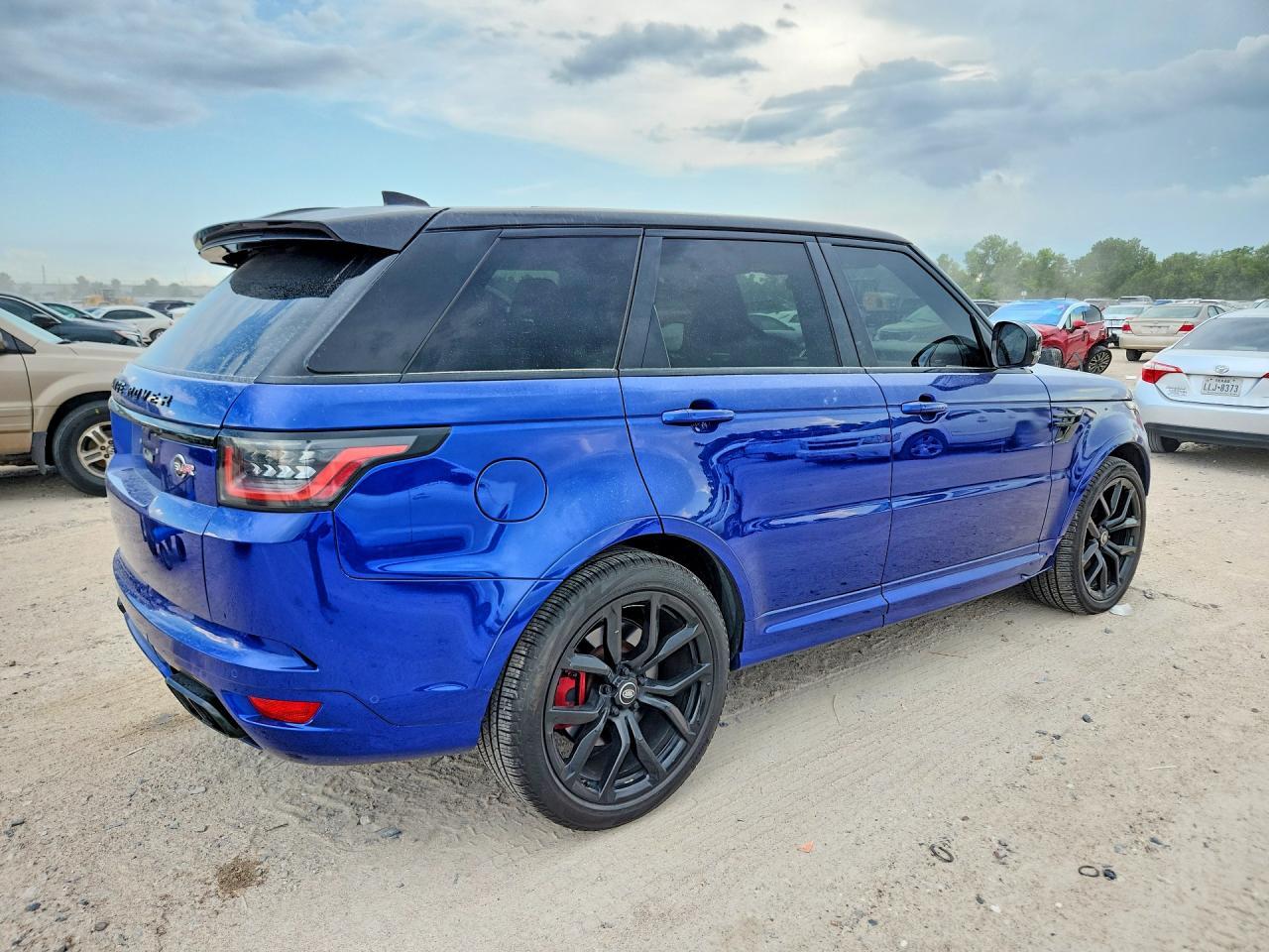 2020 Land Rover Range Rover Sport Svr - Image 3