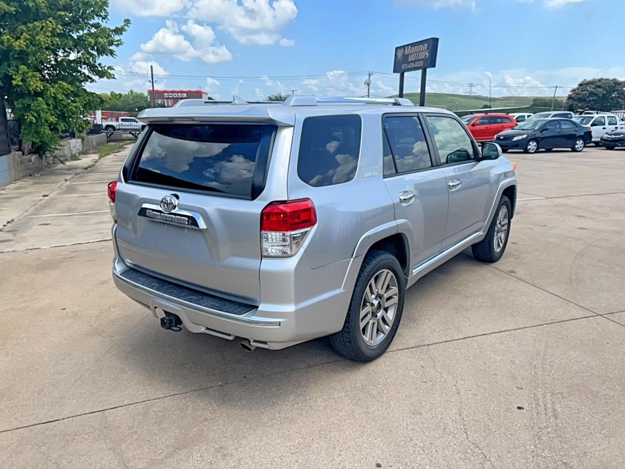 2012 Toyota 4Runner Limited - Image 4