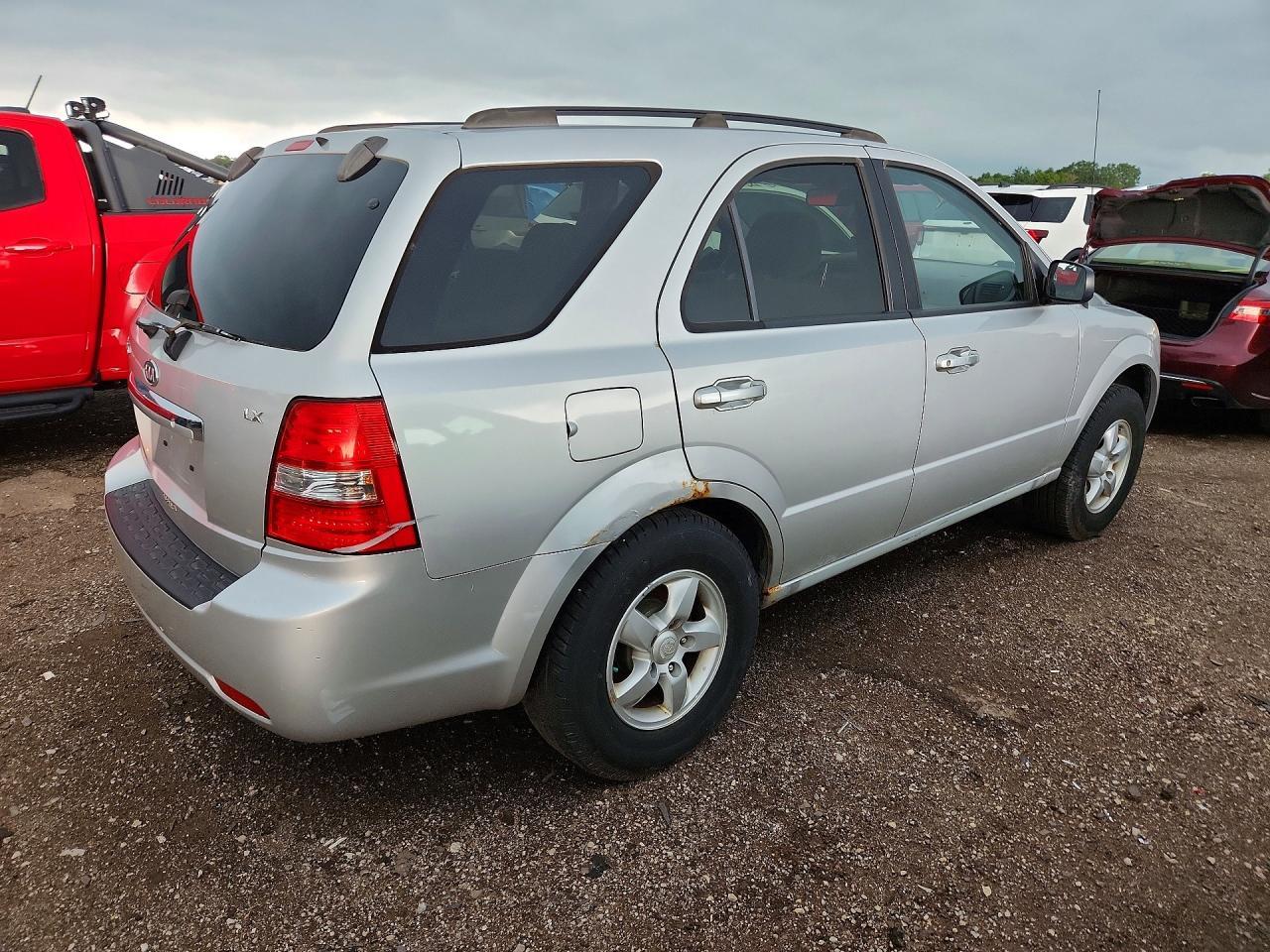 2008 Kia Sorento Base - Фото 3