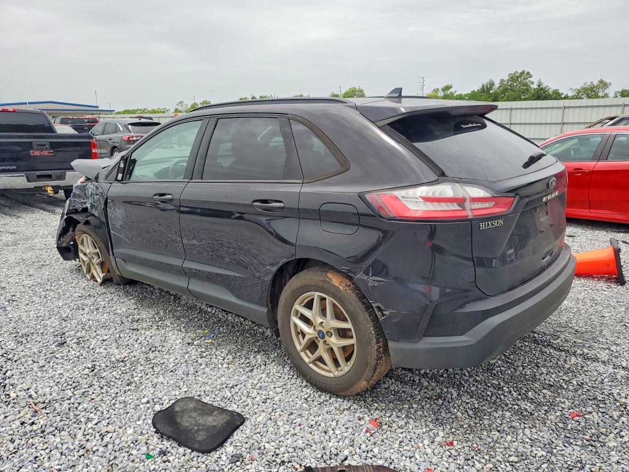 2022 Ford Edge Se - Фото 2