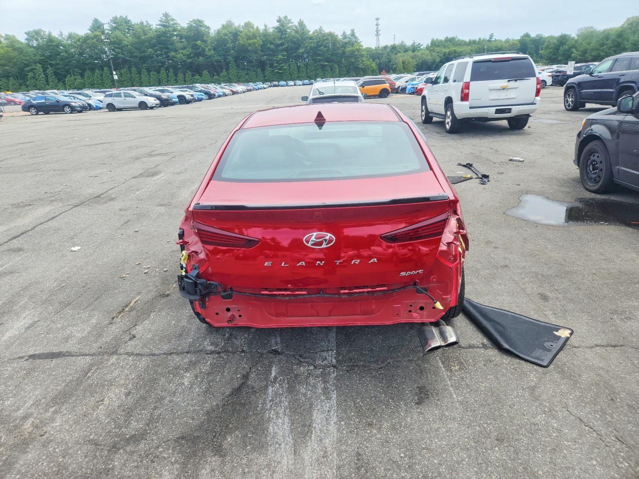 2020 Hyundai Elantra Sport - Image 6