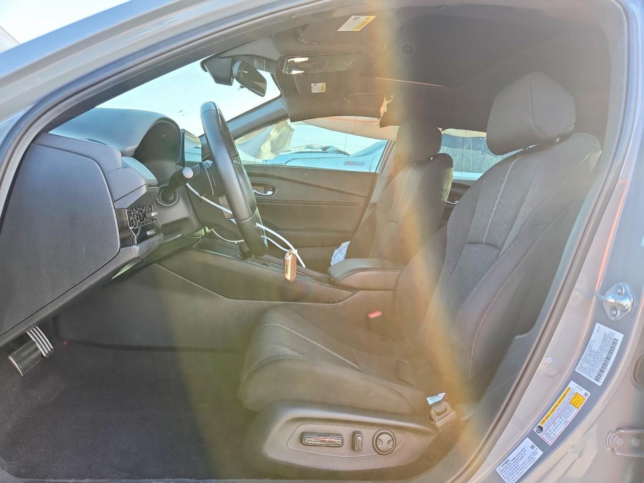 2024 Honda Accord Hybrid Sport - Image 7