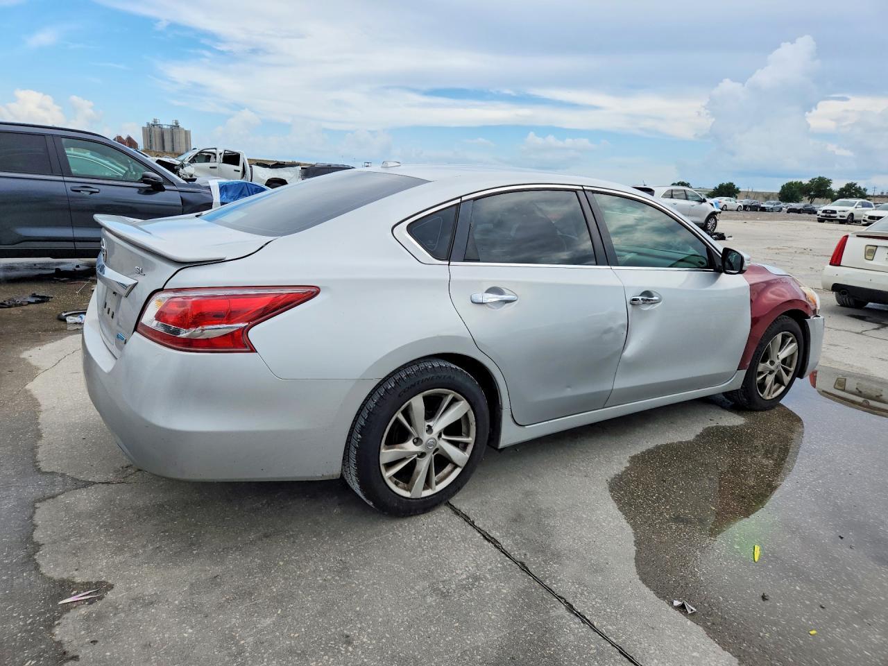 2013 Nissan Altima 2.5 - Image 3