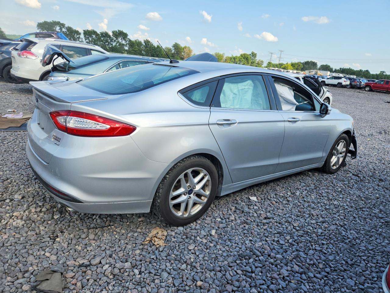 2014 Ford Fusion - Фото 3