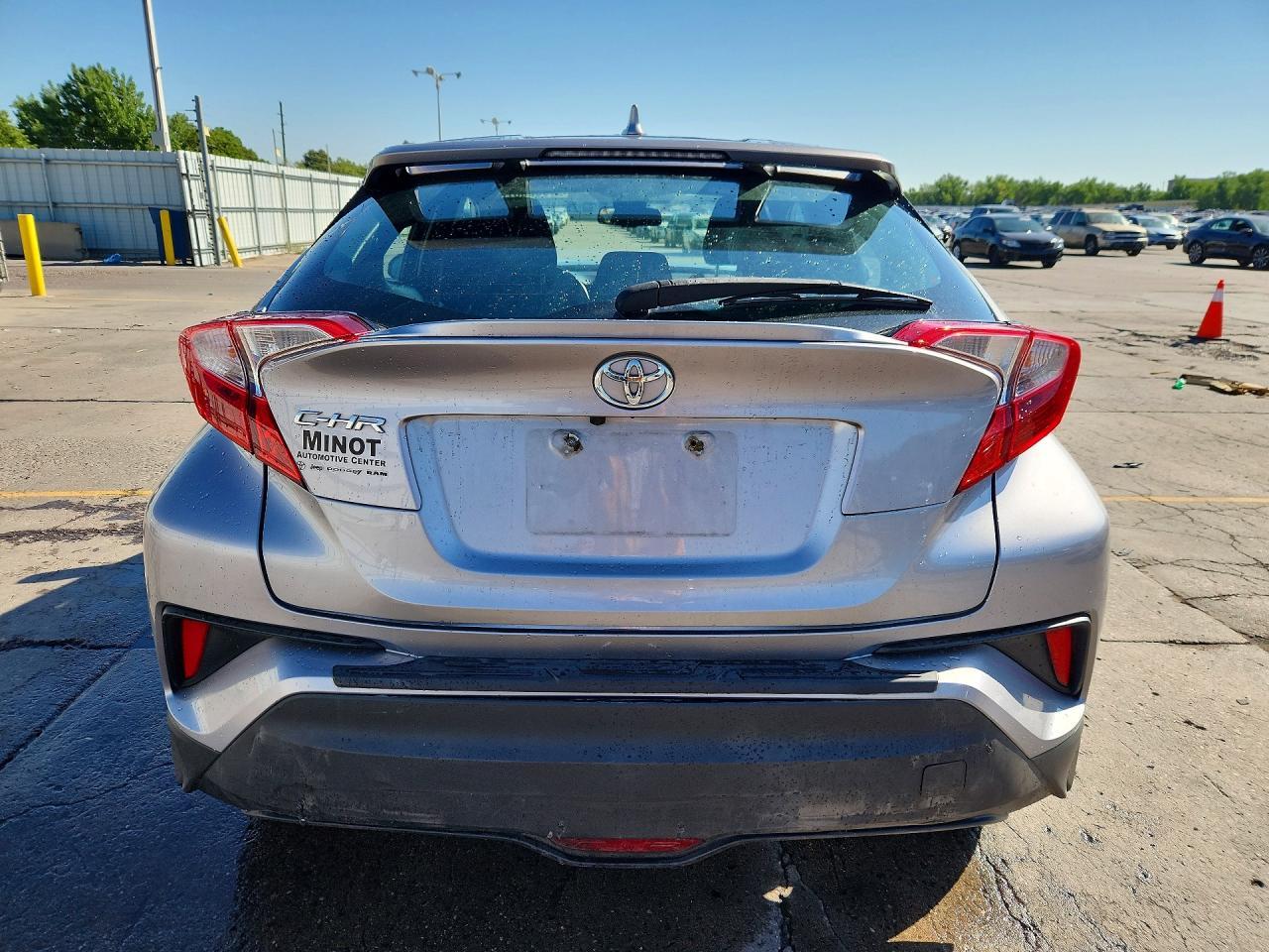 2018 Toyota C-Hr Xle Premium - Фото 6