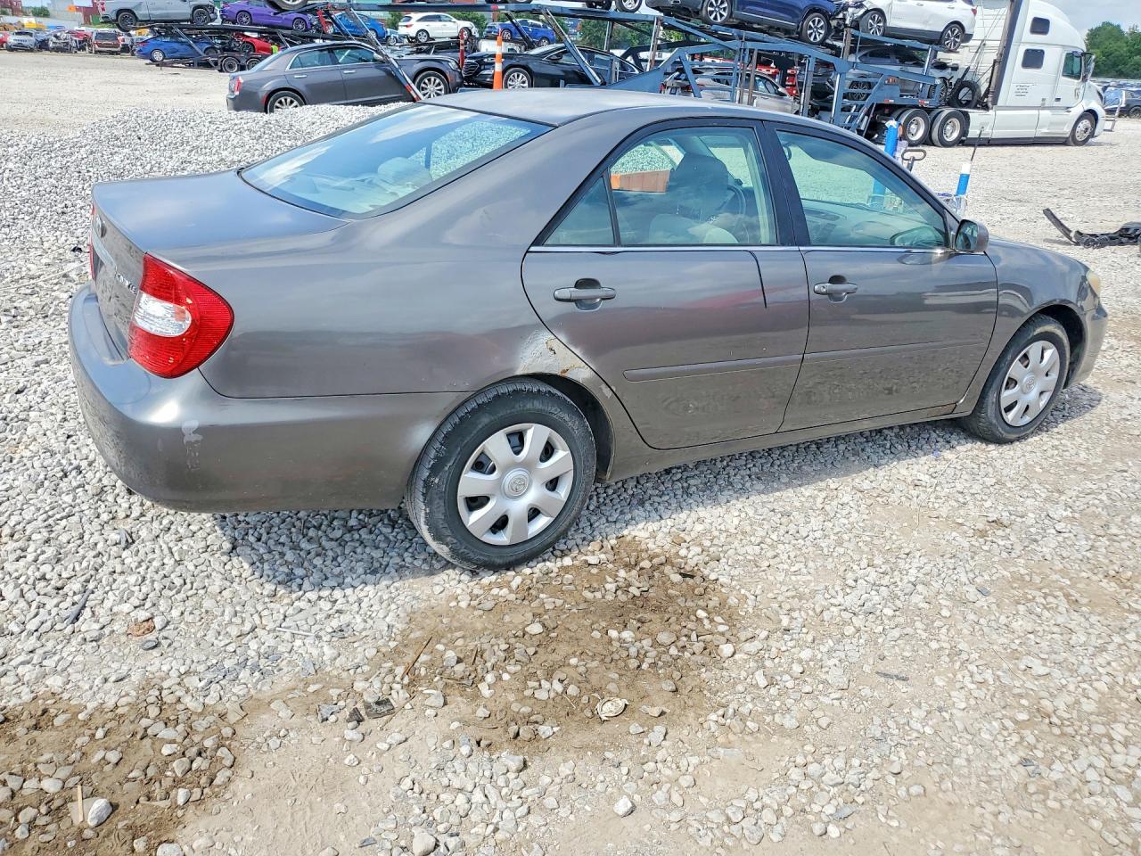 2003 Toyota Camry Le - Image 3