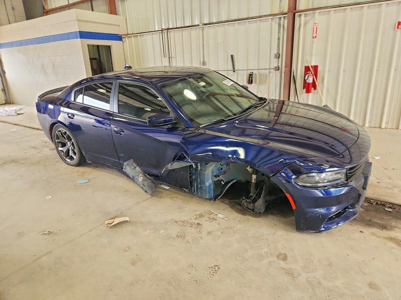 2016 Dodge Charger R/T - Image 4