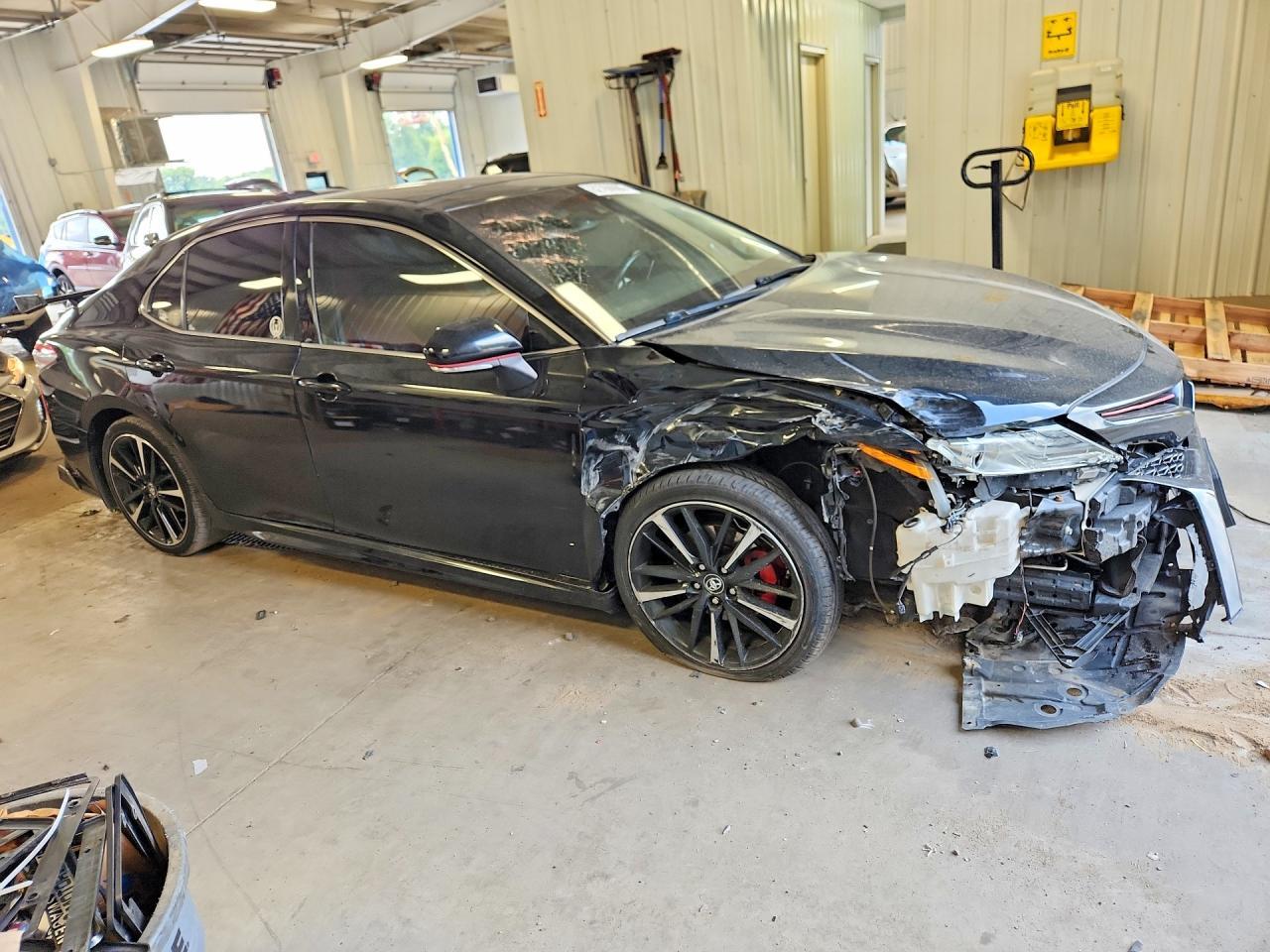 2018 Toyota Camry Xse V6 - Фото 4
