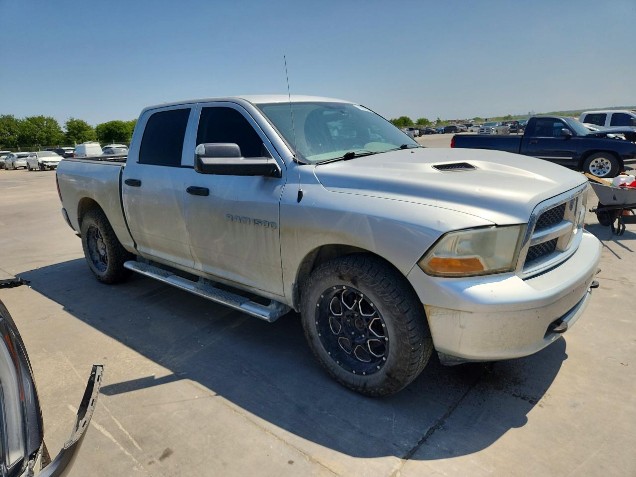 2011 Dodge Ram 1500 - Фото 4