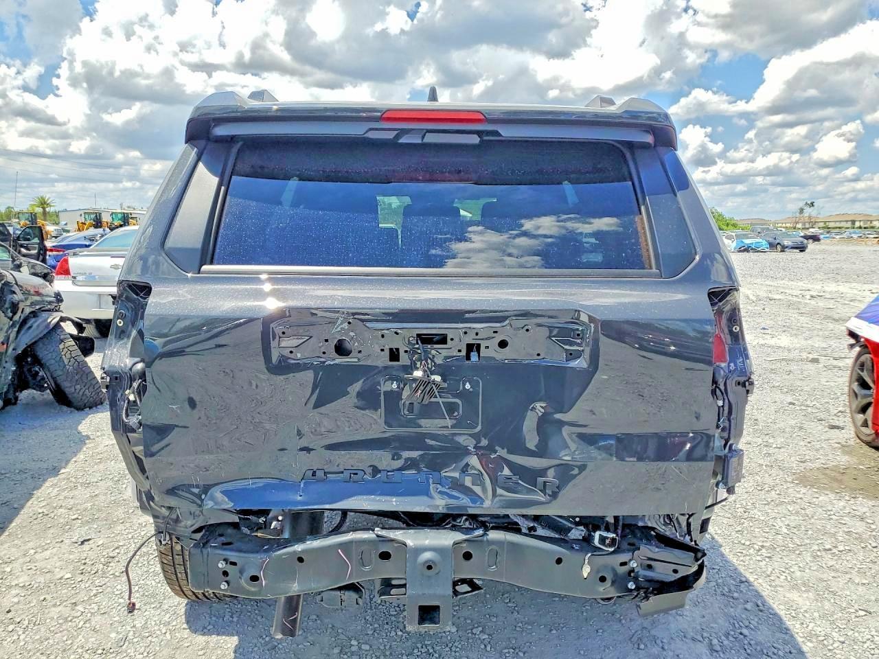 2026 Toyota 4Runner Sr5 - Image 6