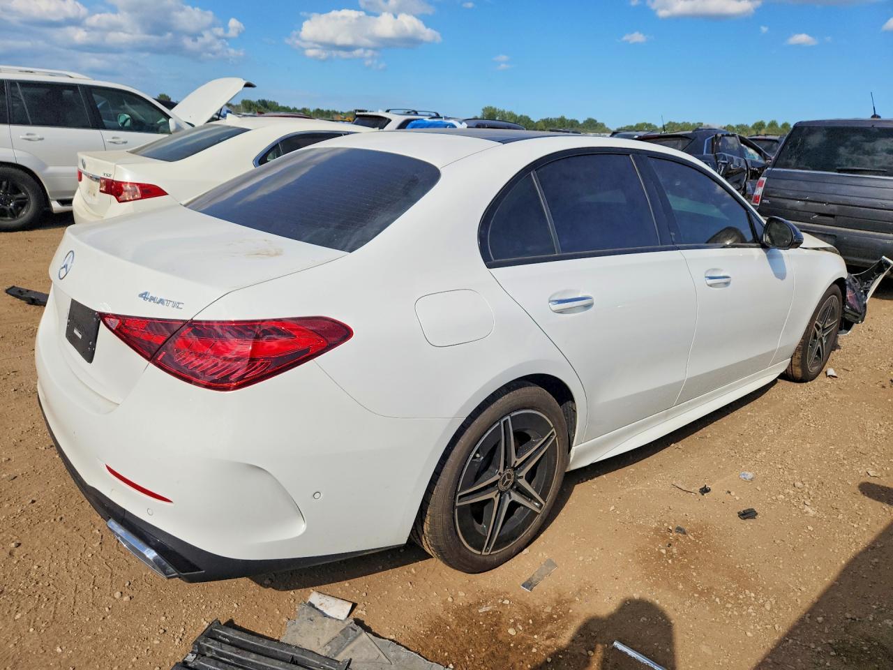 2023 Mercedes-Benz C 300 4Matic - Фото 3