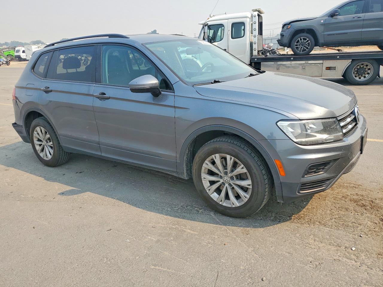 2018 Volkswagen Tiguan - Image 4